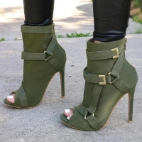 classy-jungle-green-heel-boots