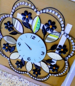Floral Decorative wall clock