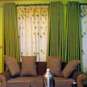 3pc 1.5m by 1.5m curtain, 2m shear Green Curtain with sheers