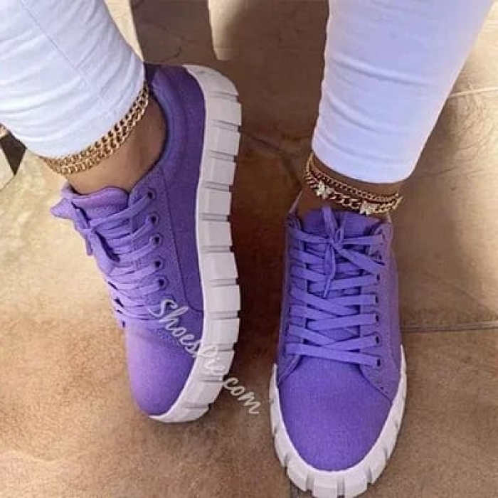 Unisex purple sneakers with a white outsole size 40,41