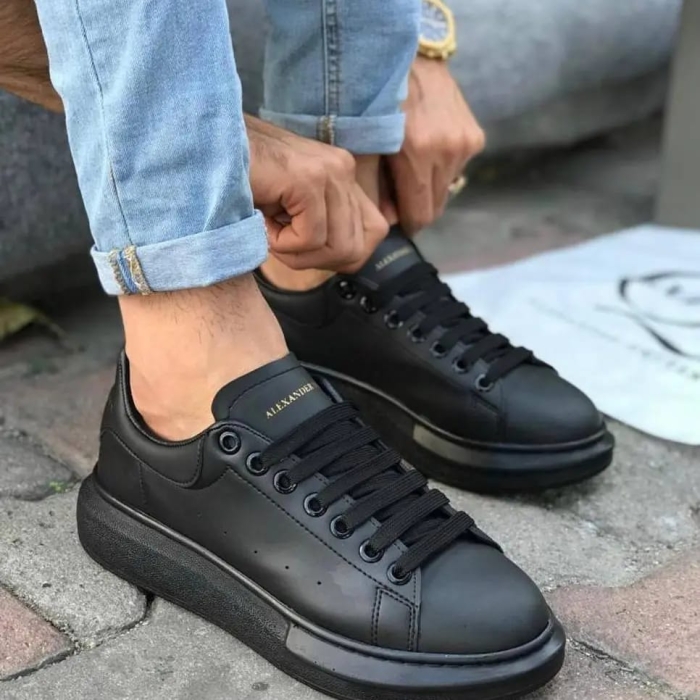 black quality sneakers for both gender