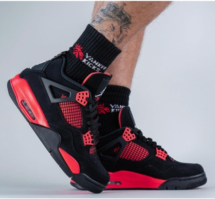 Distinguished Jordan 4 Retro  youth exclusive colorway released in May 2021 of Michael Jordan’s third signature shoe sneakers of the best look Sizes 38 to 45