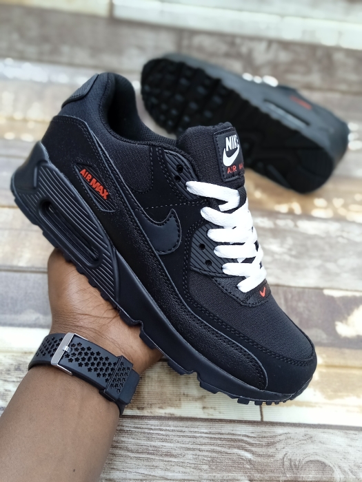 Nike AIR MAX 90 NRG LAHAR ESCAPE Black with white laces  Mens sneakers running shoes made with a mostly leather upper and fitted with a rubber sole for traction and comfort Sizes 40-45