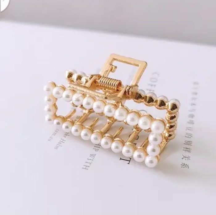 Brinie Hair Claw Clamps Pearl Hair Clips Mini Hair Claw Clips Square Hair Styling Clips Hair Accessories Daily Party Gift for Women and Girls