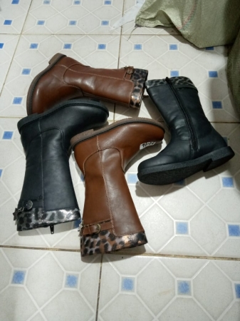 Stylish boots for girls