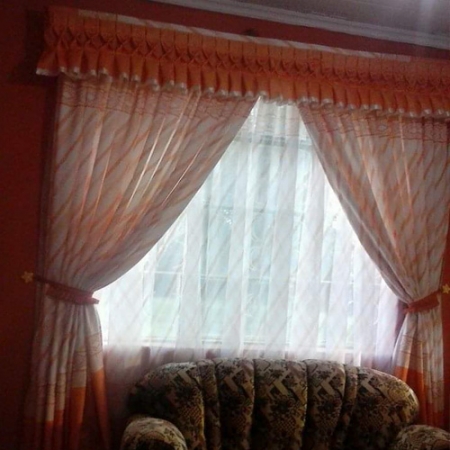 3pc 1.5m by 1.5m curtain, 2m shear Orange Box Curtain