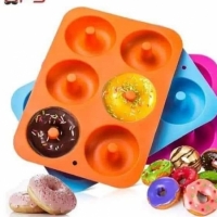 6 holes donut molds colours orange, green, blue and red