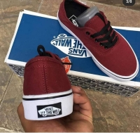 Authentic Vans Off the Wall Maroon color Unisex Quality Canvas Rubber shoes Fine Grip Laced High Comfort confidence booster Size 36-45