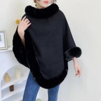 Black High quality Free size warm Ponchos Autumn Winter Women Faux Fur Collar Cloak Thick Outstreet Wear Granular Velvet Warm Poncho Pullover Lady Coat suitable for daily wear, work, school, party