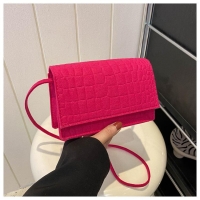 Elegant Hot pink Fashion Designer Crocodile Pattern women handbag Large Capacity Shoulder Bags for female 2023 Sling bag Casual Totes Felt Messenger Bag